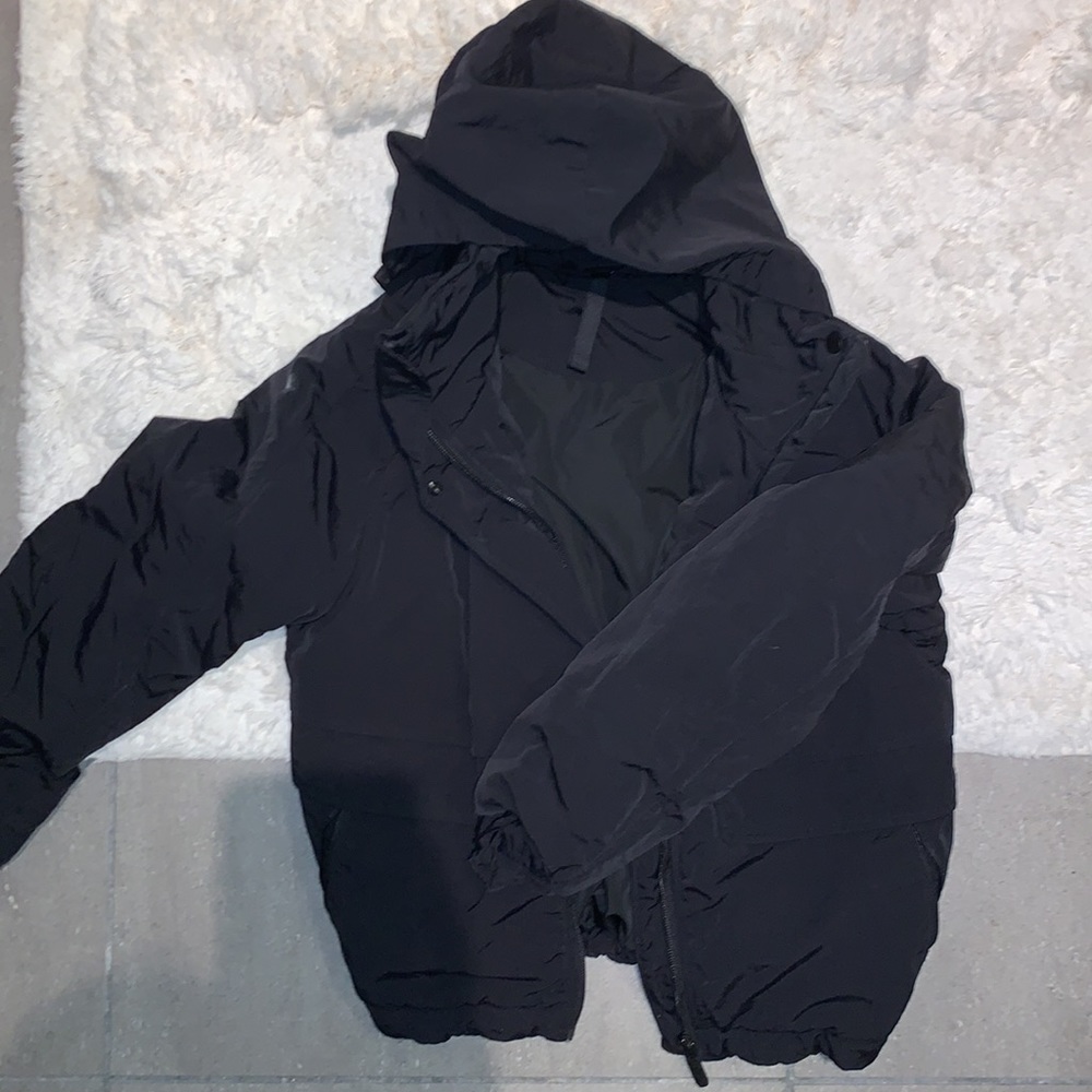 Insulated always effortless jacket lululemon black